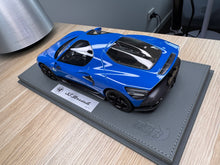 Load image into Gallery viewer, Alfa Romeo 33 Stradale - Blu Reale Black Interior - 1:18