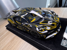 Load image into Gallery viewer, Bugatti Divo - Black with Gold Stripes - 1:18