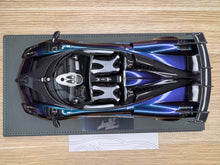 Load image into Gallery viewer, Pagani Imola Roadster - Chameleon - 1:18