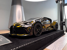 Load image into Gallery viewer, Bugatti Divo - Black with Gold Stripes - 1:18