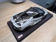 Load image into Gallery viewer, Lamborghini Revuelto - Grigio Haiti - 1:18