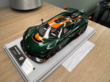Load image into Gallery viewer, Koenigsegg Jesko PMC Special Project - 7317 Green Tinted Carbon - 1:18