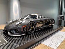 Load image into Gallery viewer, Koenigsegg Regera - Carbon Gold - 1:18