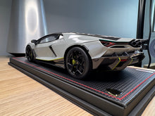 Load image into Gallery viewer, Lamborghini Revuelto - Grigio Haiti - 1:18