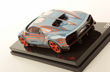 Load image into Gallery viewer, Bugatti Chiron Super Sport - Zebra Paint - 1:18
