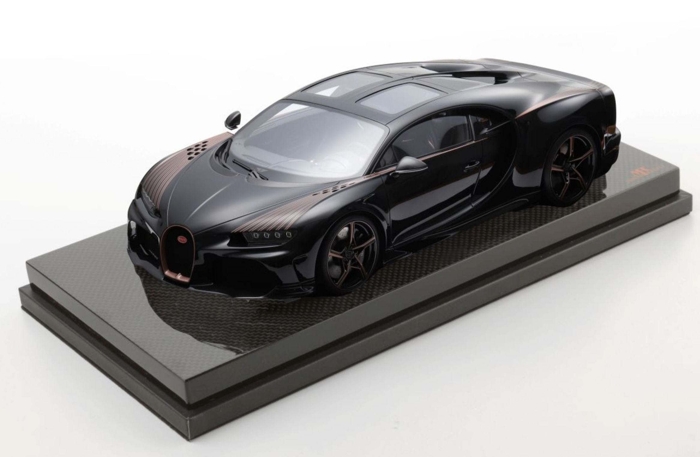 Bugatti Chiron Super Sport - Nocturne / Rose Gold - 1:18