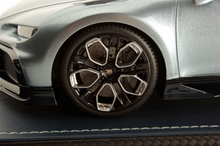 Load image into Gallery viewer, Bugatti Chiron Profilee - launch spec - 1:18