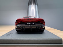 Load image into Gallery viewer, Alfa Romeo 33 Stradale - Rosso Alfa - 1:18