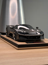 Load image into Gallery viewer, Ferrari F80 - Canna di Fucile LE49 - 1:18