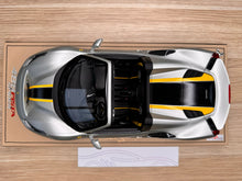 Load image into Gallery viewer, Ferrari 488 Pista Spider - Special Project 4 - 1:18