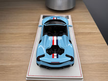 Load image into Gallery viewer, Ferrari 488 Pista Spider - Azzurro Laplata - 1:18