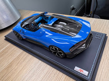 Load image into Gallery viewer, Bugatti Mistral - blue - 1:18