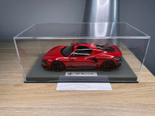 Load image into Gallery viewer, Alfa Romeo 33 Stradale - Rosso Alfa - 1:18