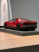 Load image into Gallery viewer, Alfa Romeo 33 Stradale - Rosso Alfa - 1:18