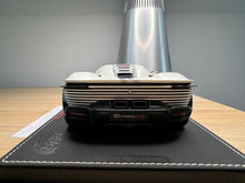 Load image into Gallery viewer, Ferrari Daytona SP3 - BBR Pearl White - 1:18