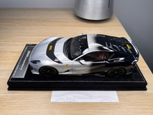 Load image into Gallery viewer, Ferrari 812 Competizione - Grigio Titanio & Nero Daytona - 1:18