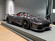 Load image into Gallery viewer, Pagani Imola Roadster - Gloss Carbon - 1:18