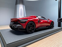 Load image into Gallery viewer, Alfa Romeo 33 Stradale - Rosso Alfa - 1:18