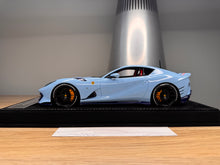 Load image into Gallery viewer, Ferrari 812 Competizione - Azzurro La Plata - 1:18
