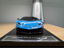 Load image into Gallery viewer, Lamborghini Aventador SVJ - Azzurro Flake / Red Stripe - 1:18