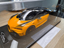Load image into Gallery viewer, Bugatti Chiron Super Sport - Nocturne / Yellow - 1:18