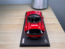 Load image into Gallery viewer, Ferrari 12 Cilindri Spider - Rosso Imola - 1:18