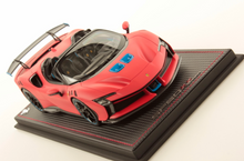 Load image into Gallery viewer, Ferrari SF90 XX Spider - Rosso LeMans Matte LE99 - 1:18