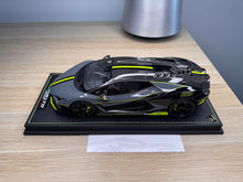 Load image into Gallery viewer, Lamborghini Revuelto - Grigio Telesto with Nero Noctis / Verde Scandal Livery - 1:18