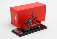 Load image into Gallery viewer, Ferrari F80 - Rosso Supercar OPEN PARTS - 1:64