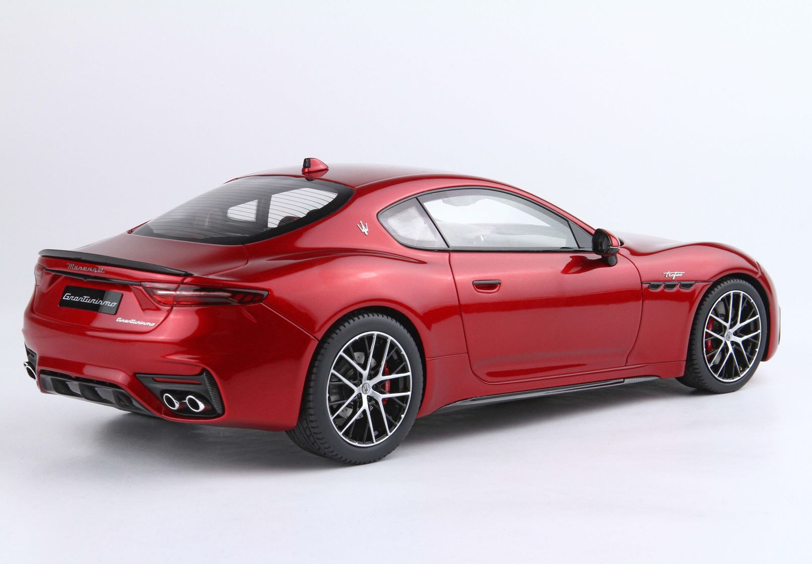 Maserati Granturismo Trofeo - Rosso GT - 1:18