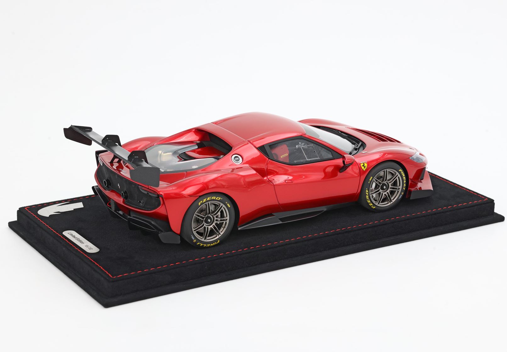 Ferrari 296 Challenge - Rosso Fuoco - 1:18
