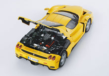 Load image into Gallery viewer, Ferrari Enzo open parts - Giallo Modena with silver wheels - 1:18