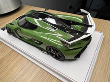 Load image into Gallery viewer, Koenigsegg Jesko PMC Special Project - pearl green - 1:18
