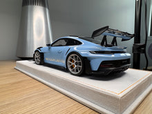 Load image into Gallery viewer, Porsche 911 992 GT3RS - Baby Blue - 1:18
