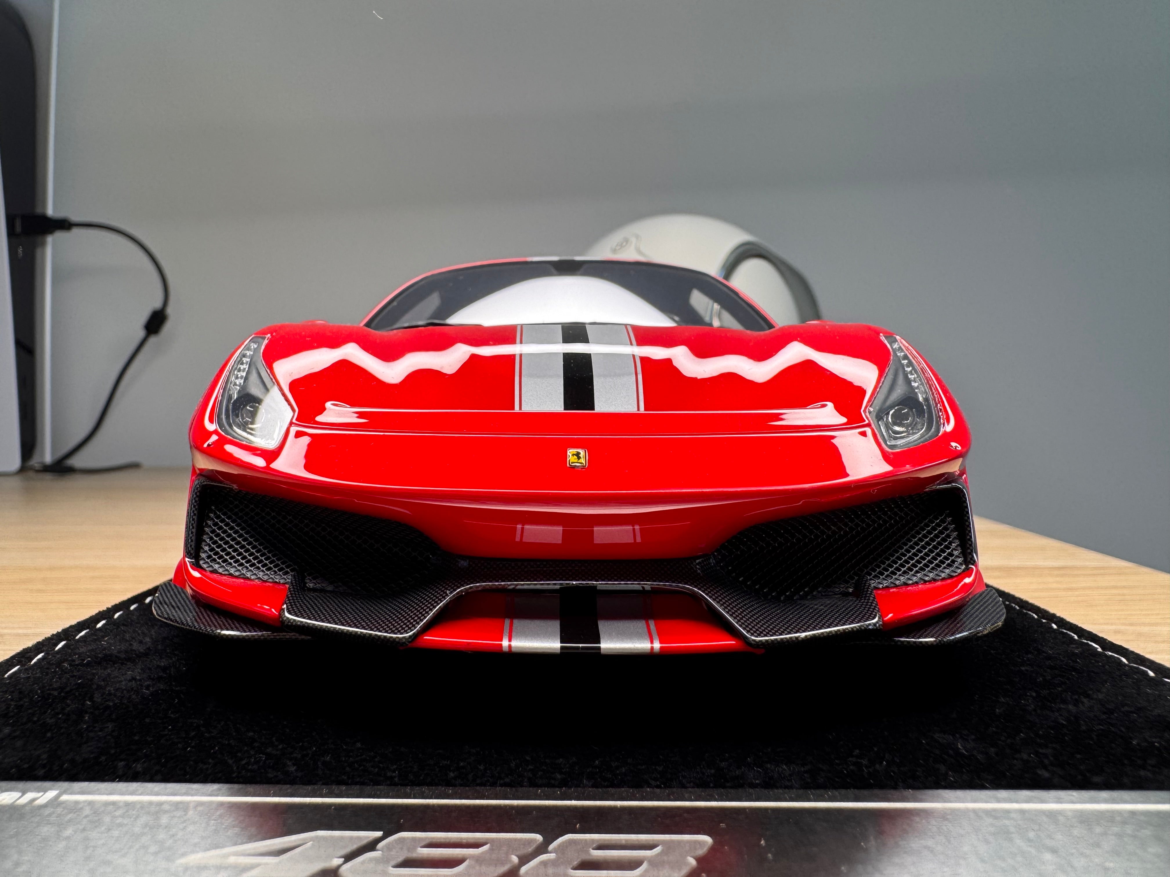 Ferrari 488 Pista - Rosso Corsa - 1:18