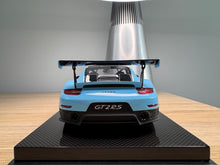 Load image into Gallery viewer, Porsche 911 GT2RS - Baby Blue - 1:18
