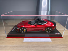 Load image into Gallery viewer, Ferrari 12 Cilindri - Rosso Imola - 1:18
