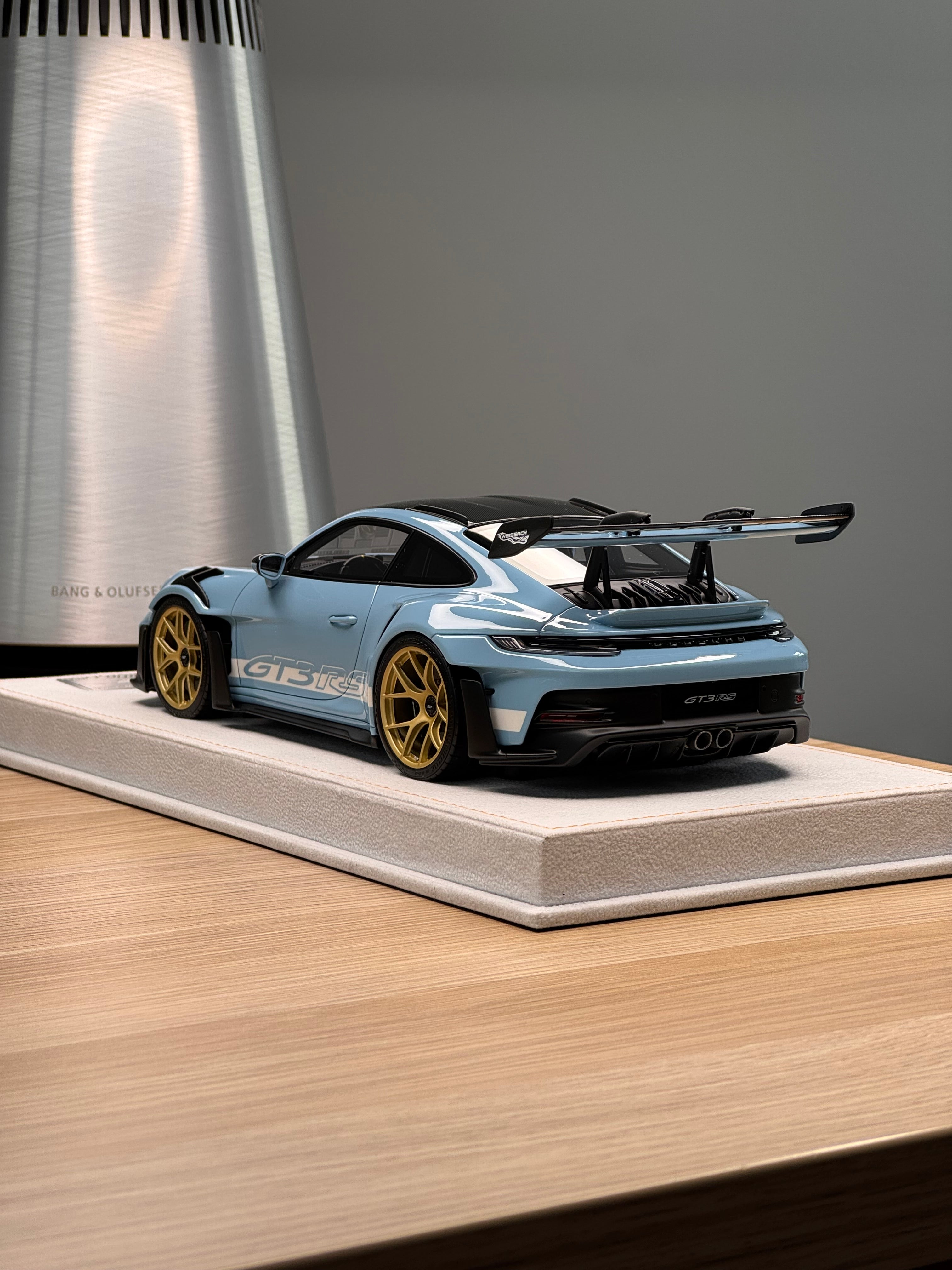 Porsche 911 992 GT3RS - Haze Blue - 1:18