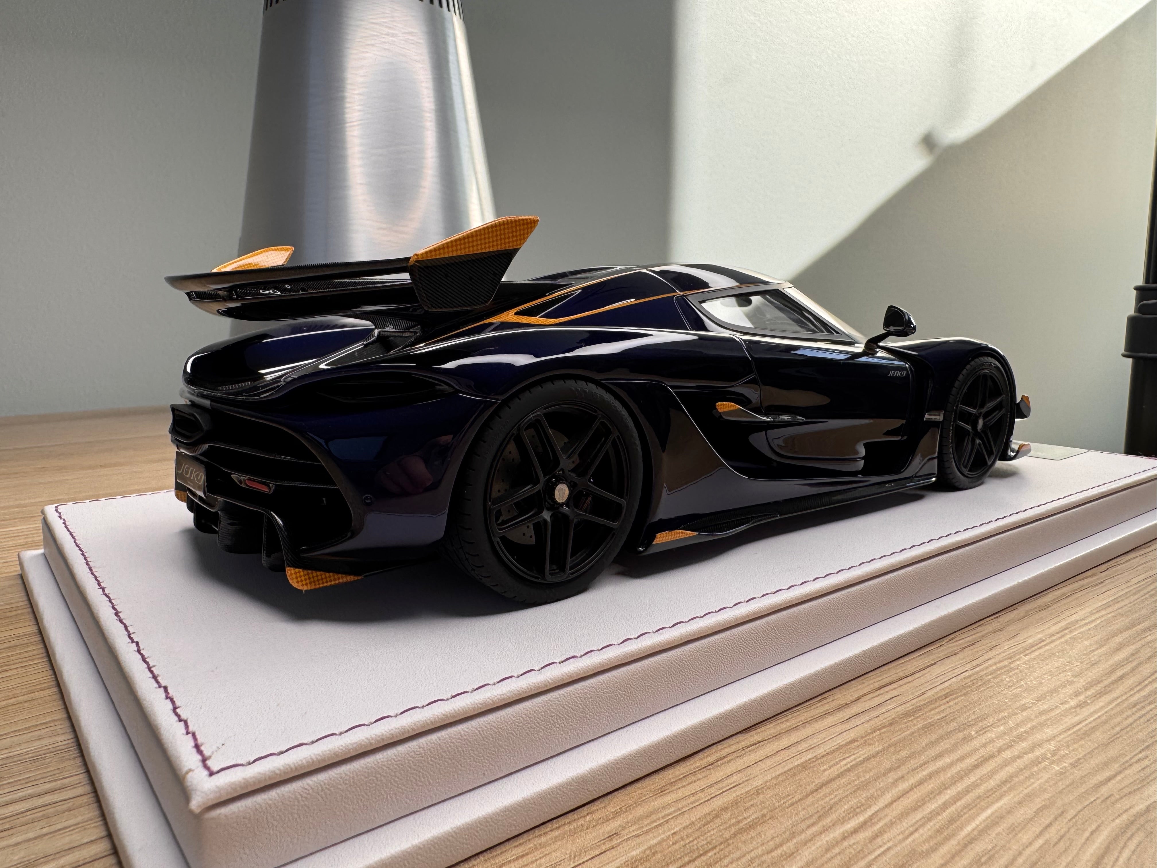 Koenigsegg Jesko PMC Special Project - Blue Scuro Candy - 1:18