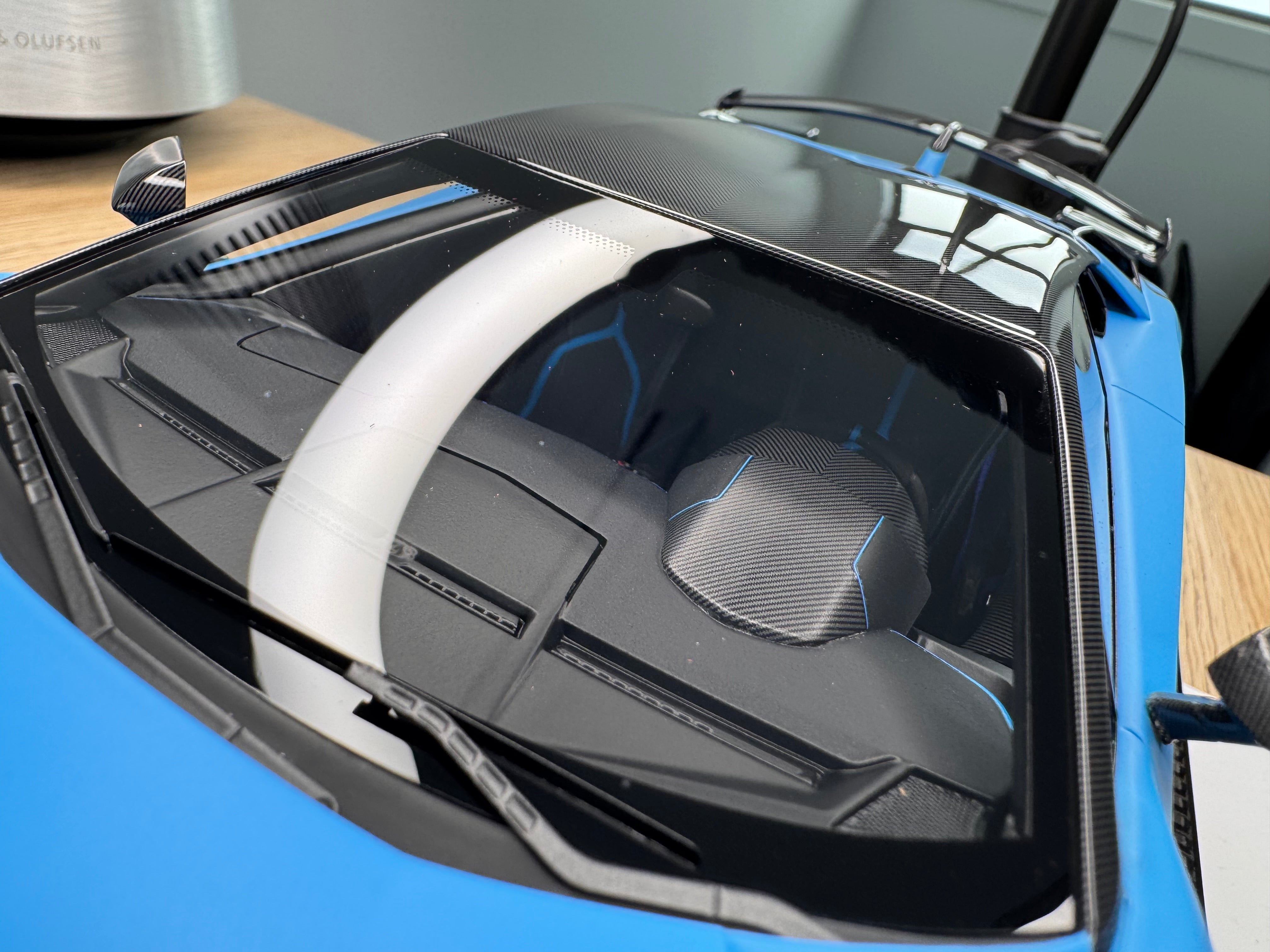 Lamborghini Aventador SVJ - Blu Seiler - 1:18