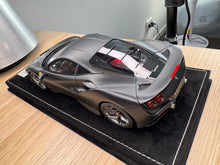 Load image into Gallery viewer, Ferrari F8 Tributo - Matte Black - 1:18
