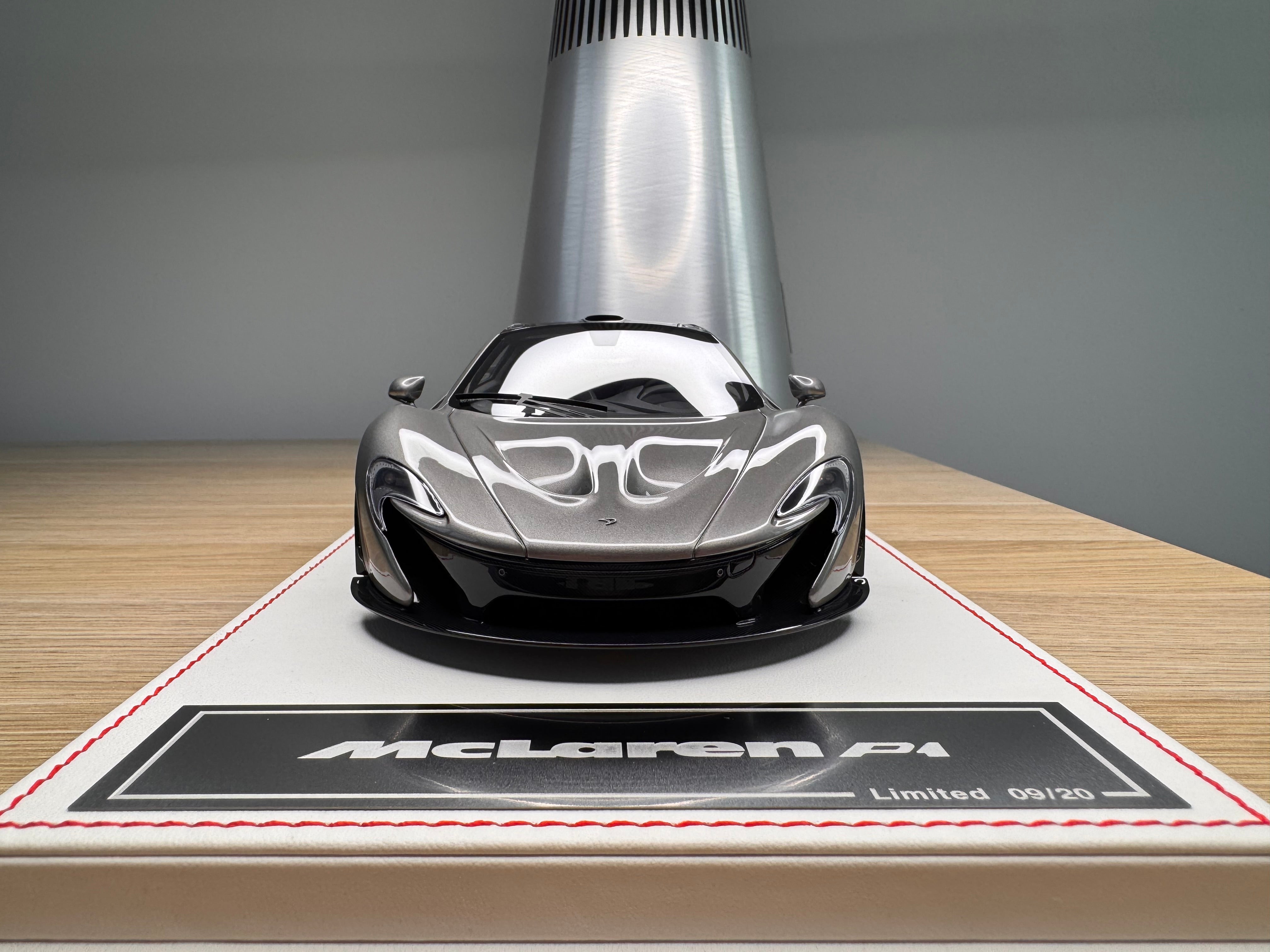McLaren P1 - Sarthe Grey - 1:18