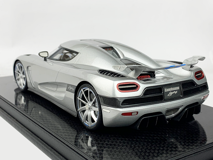 Koenigsegg Agera R 7089 - Moon Silver - 1:18