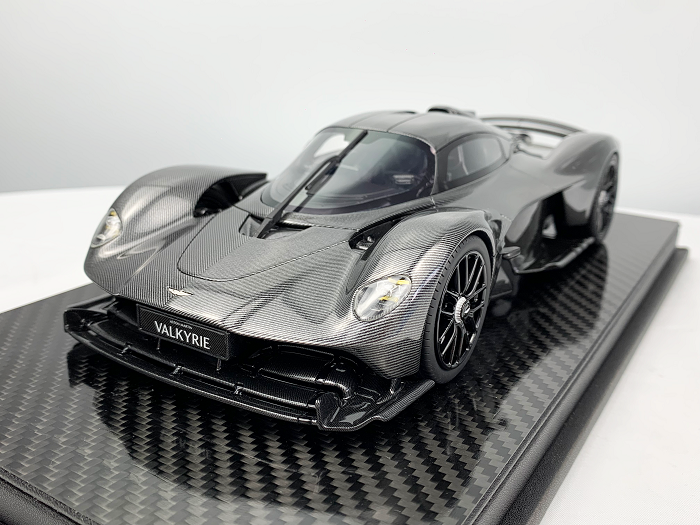 Aston Martin Valkyrie PMC Special Project - carbon - 1:18