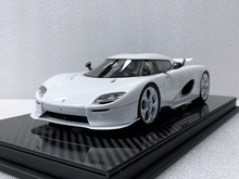 Load image into Gallery viewer, Koenigsegg CC850 PMC Special Project - crystal white #7519 Monterey Car Week - 1:18
