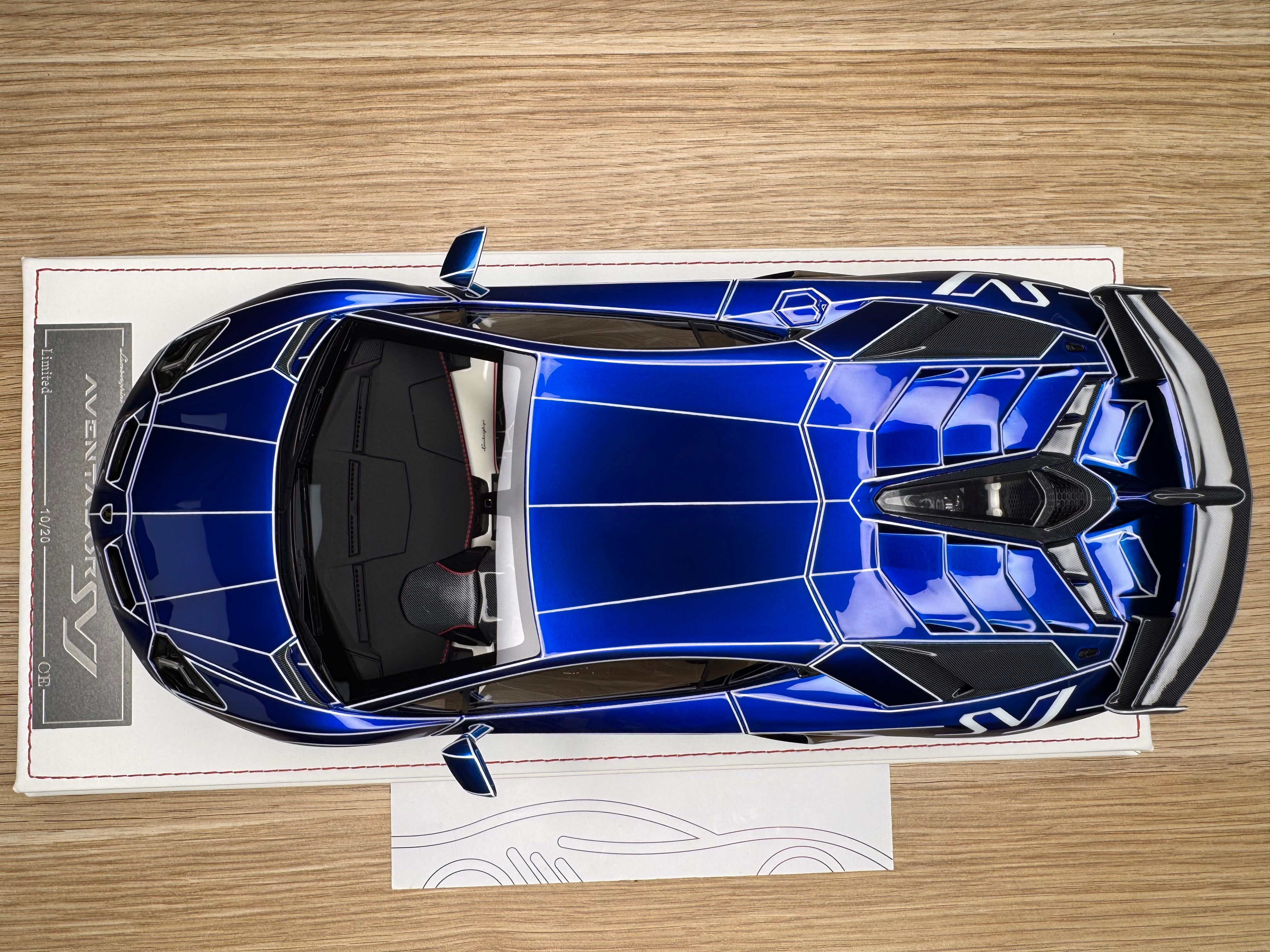 Lamborghini Aventador SVJ - Blue Luminous - 1:18