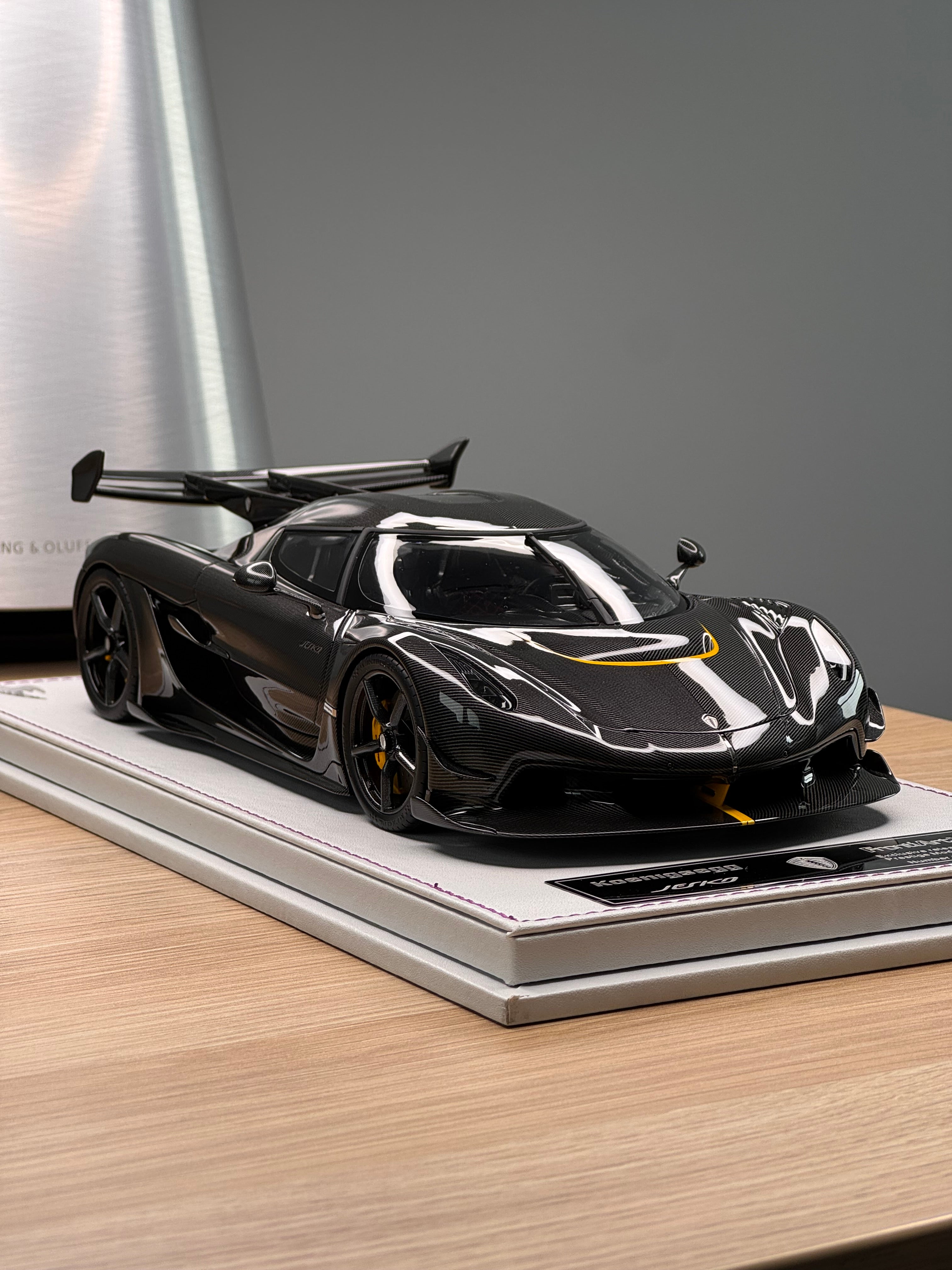 Koenigsegg Jesko PMC Special Project - clear carbon - 1:18