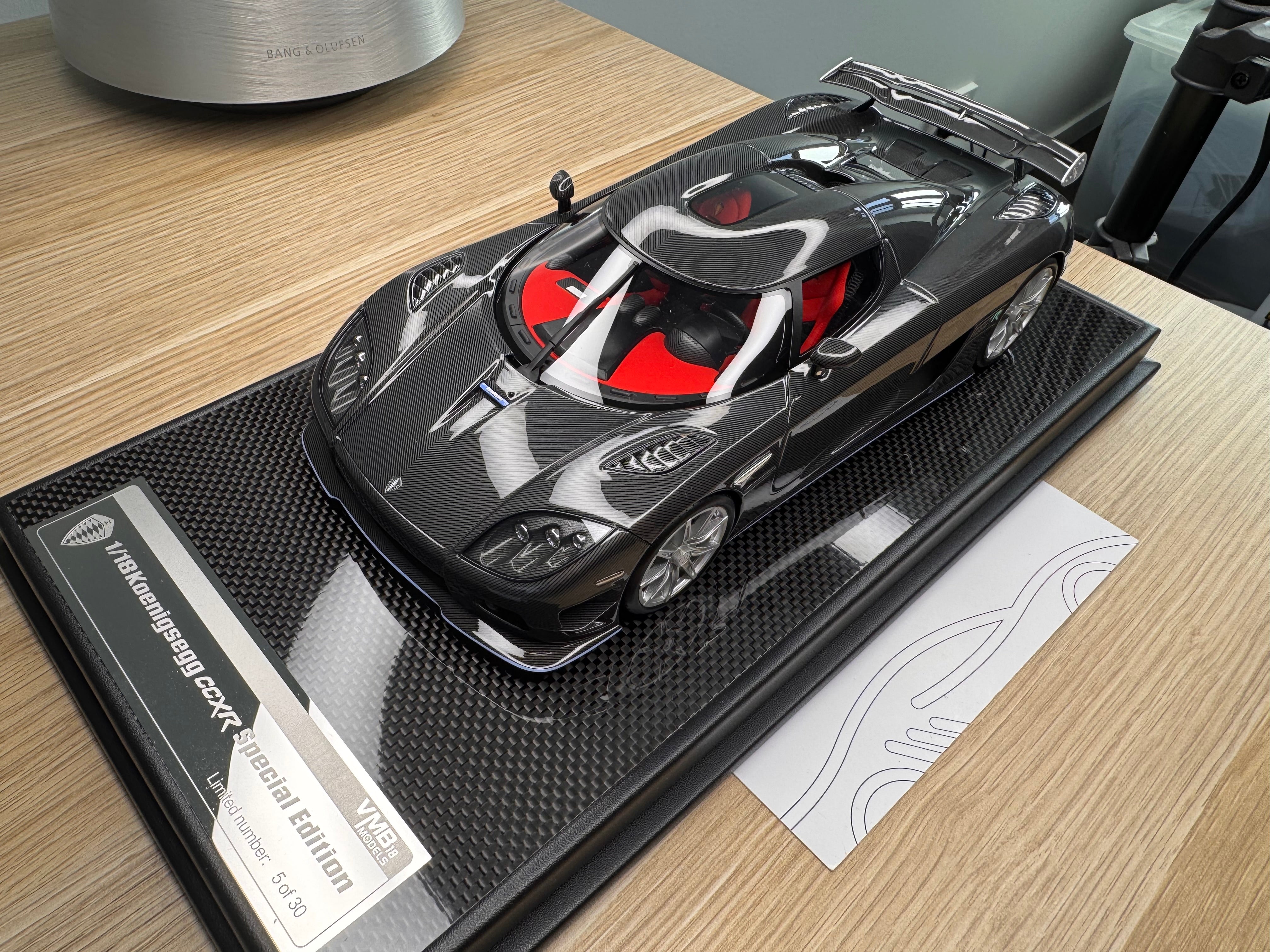 Koenigsegg CCXR - Black Carbon - 1:18
