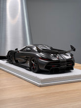 Load image into Gallery viewer, Koenigsegg Jesko PMC Special Project - naked carbon - 1:18
