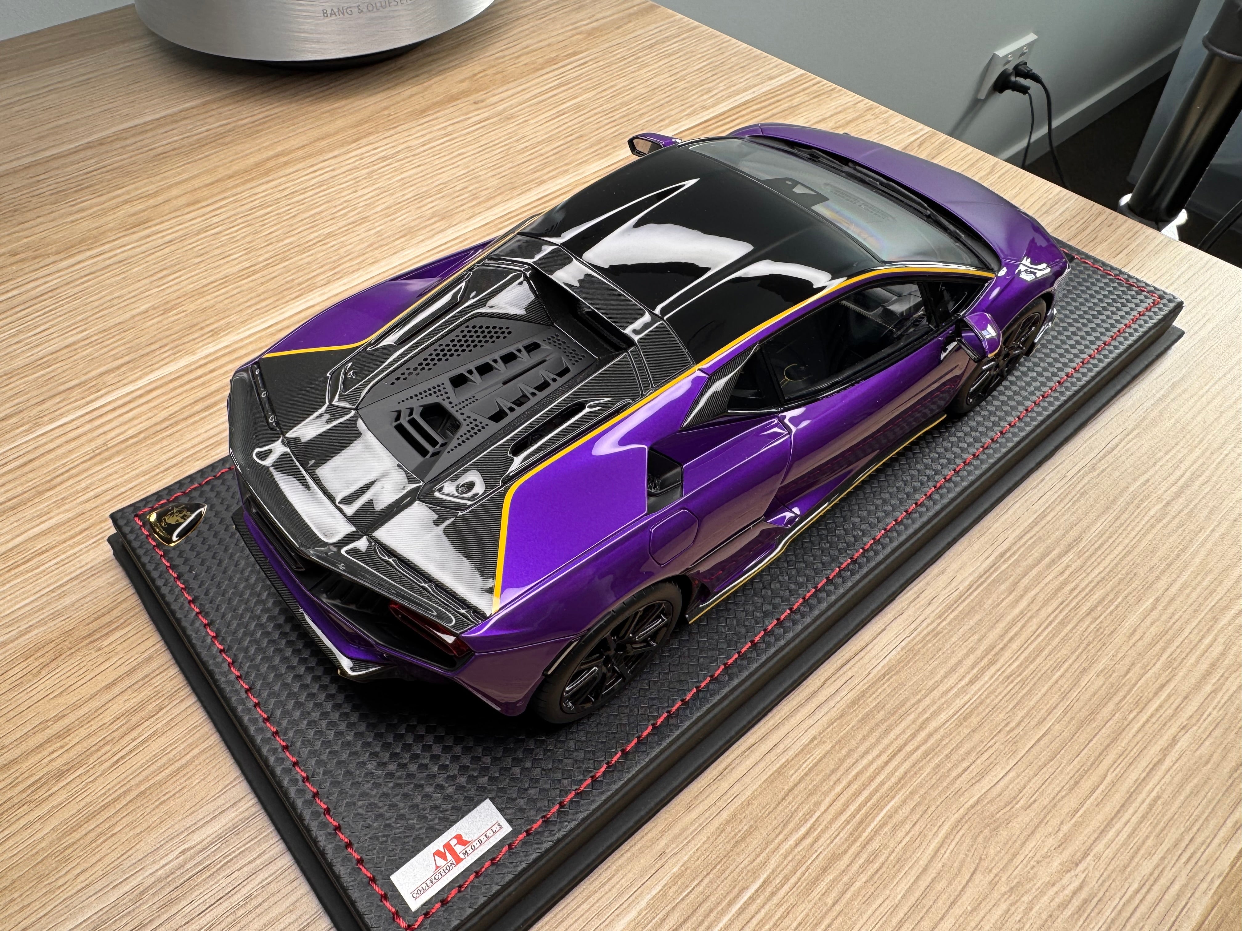 Lamborghini Temerario Alleggerita Package - Viola Pasifae - 1:18